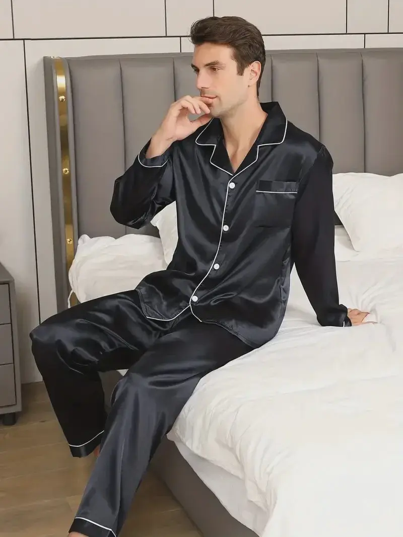 Luxe Heren Pyjama Set van Zijde Satijn