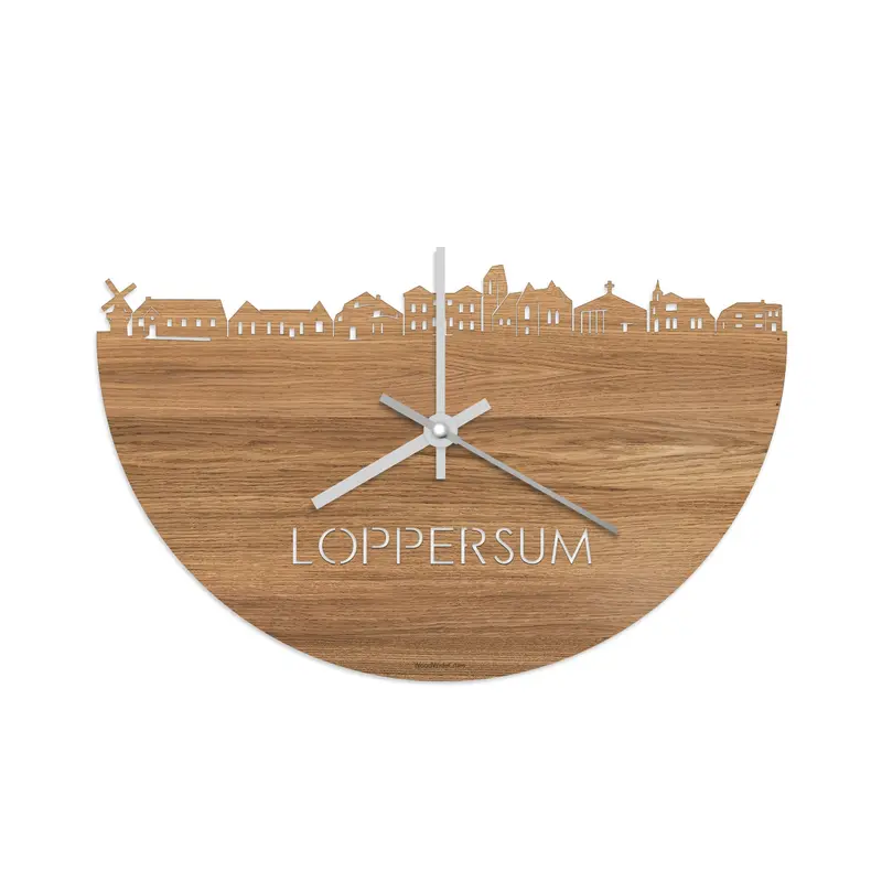 Skyline Klok Loppersum Eiken
