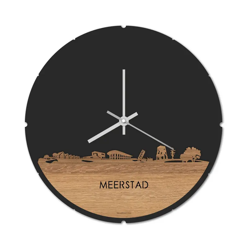 Skyline Klok Rond Meerstad Eiken