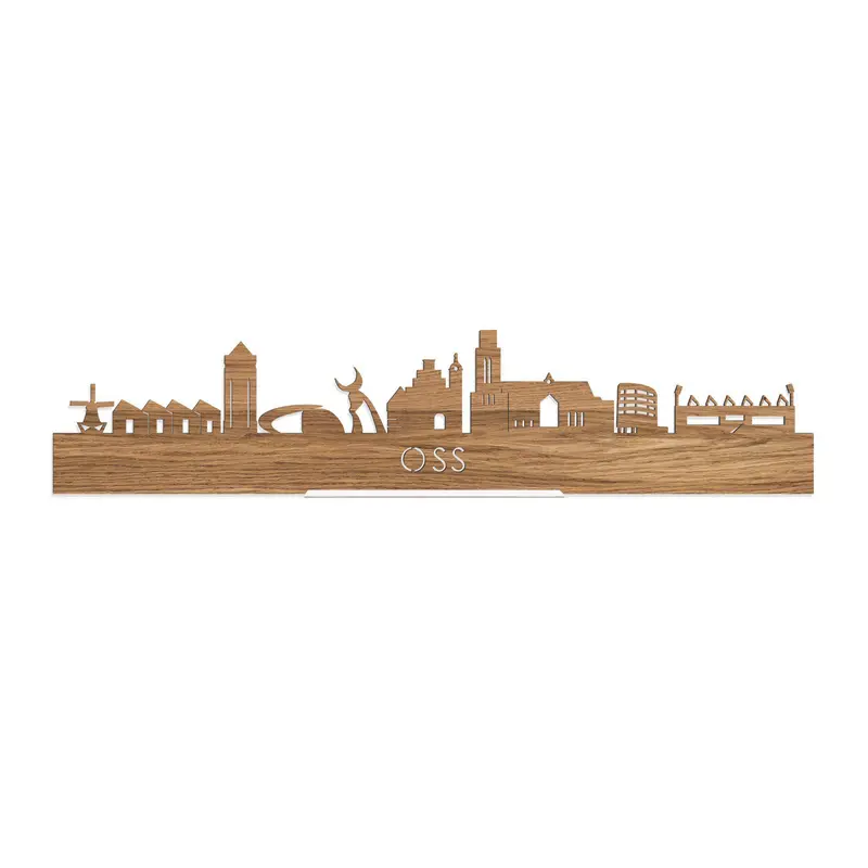 Standing Skyline Oss Eiken
